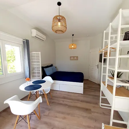 Cosy Avec Terrasse Privee - Arrivee Autonome